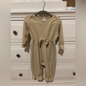 Toddler jumpsuit. Size 12-18 months